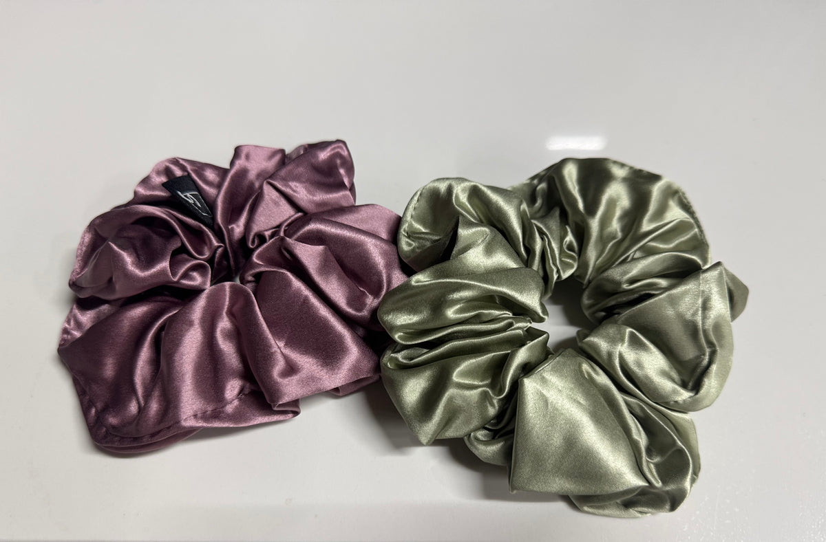 Tammy’s new duo! super scrunchies- extra thick