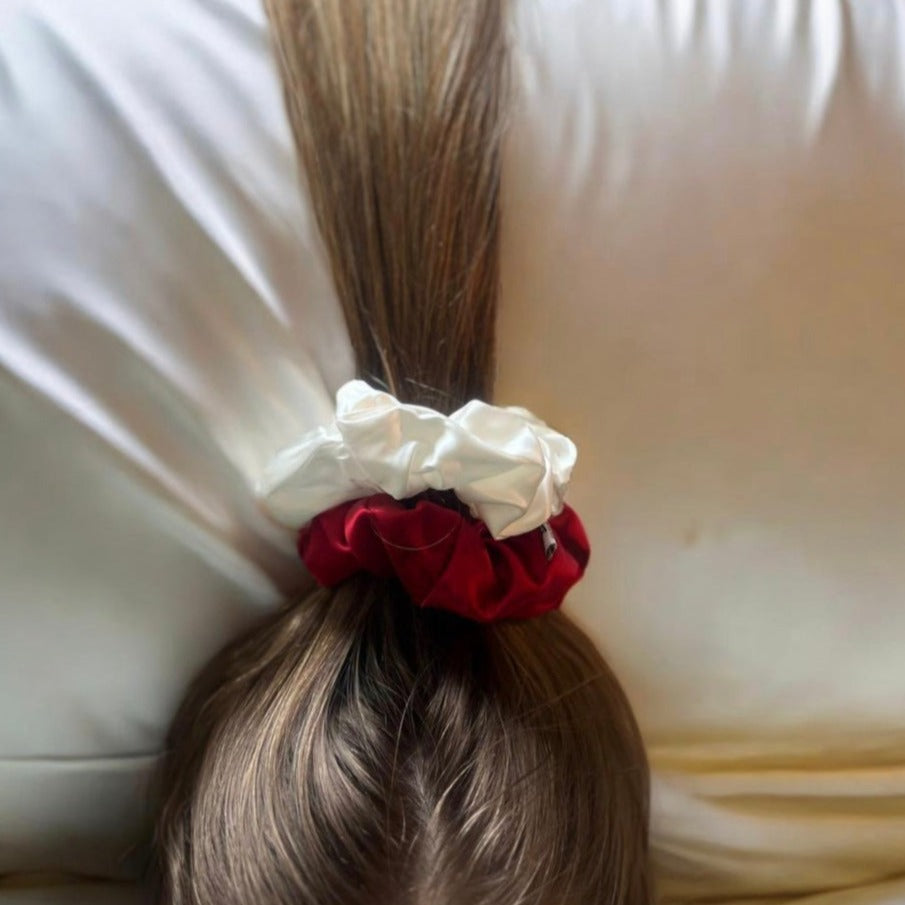 Tammy’s Duo- 2 thick scrunchies