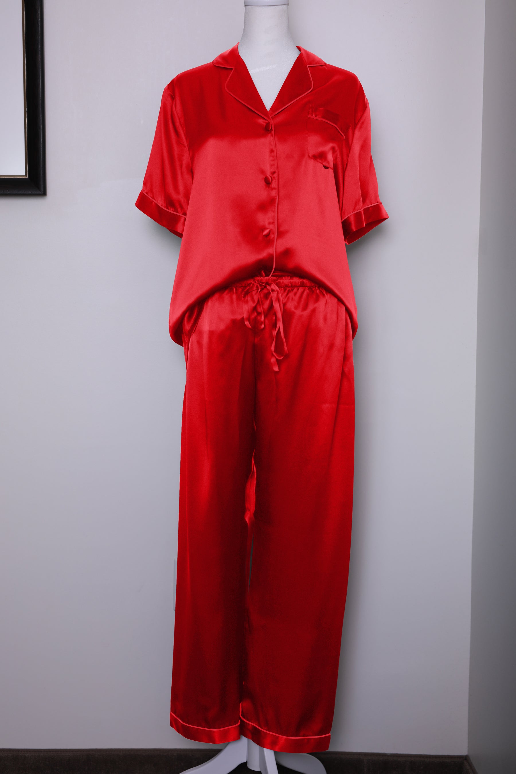PJ: SHORT SLEEVES WITH LONG PANTS