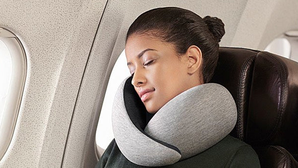 HOW TO CHOOSE AN INFLATABLE PILLOW FOR TRAVEL