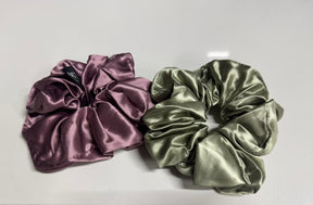 Tammy’s new duo! super scrunchies- extra thick